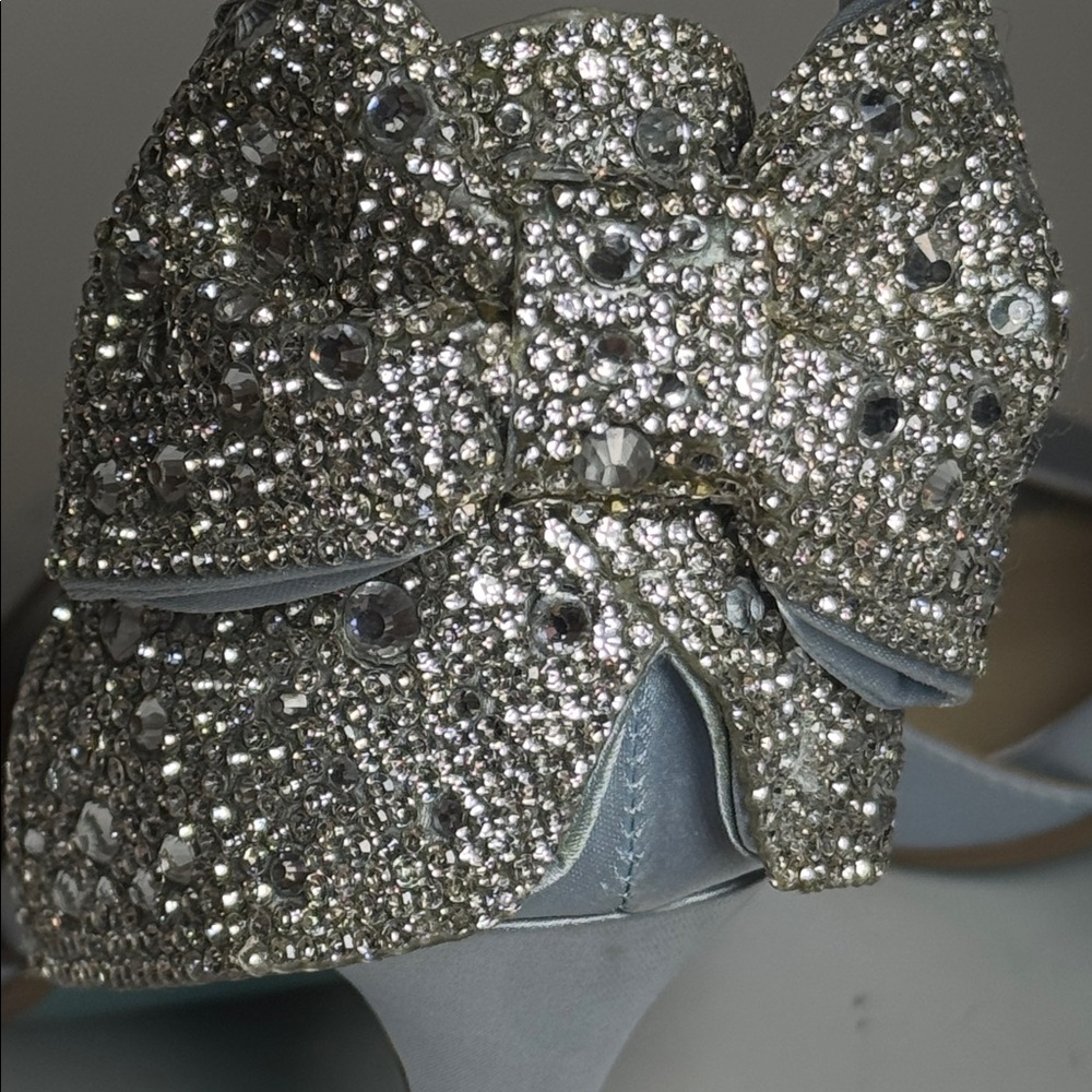 BETSEY JOHNSON X DB Satin Peep Toe Stiletto Pumps with Sequin Bow 7.5 heels - Picture 8 of 8
